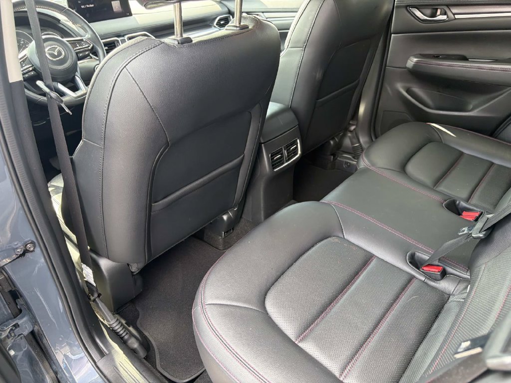 Used 2025 MAZDA CX-5 Carbon Edition AWD/4WD image 16