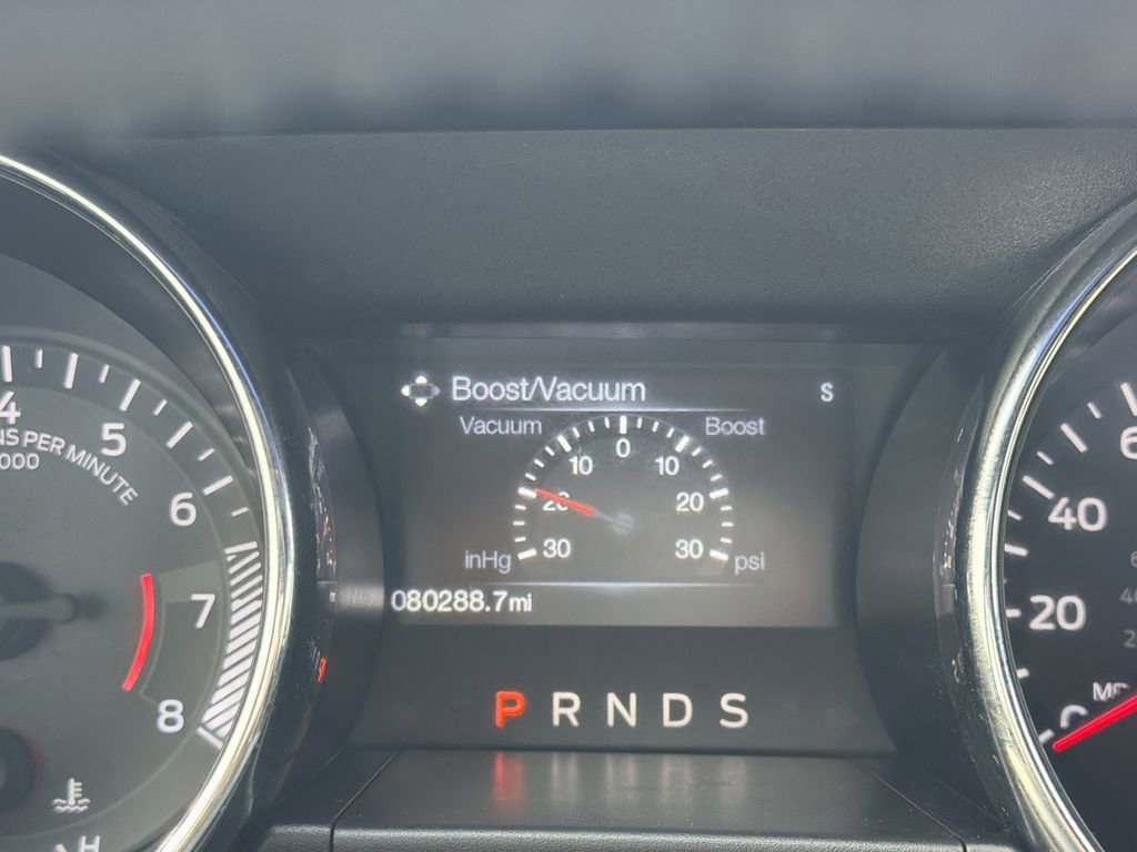 Used 2017 Ford Mustang Premium RWD image 22