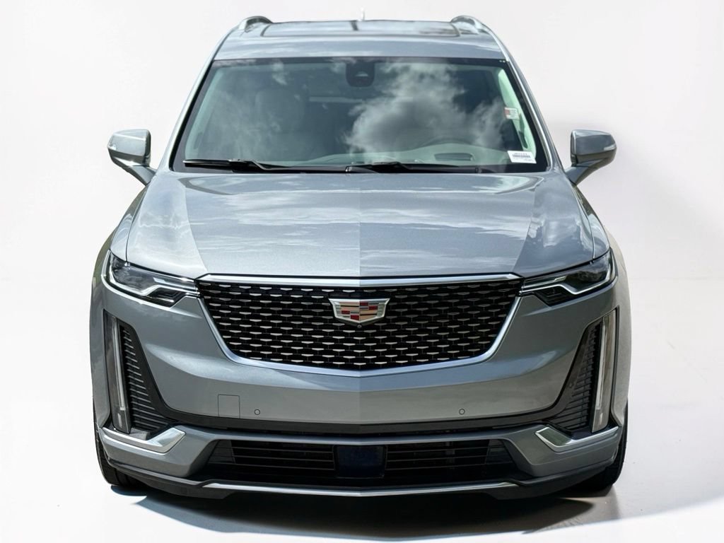 Used 2021 Cadillac XT6 Premium Luxury w/ Platinum Package AWD/4WD image 9