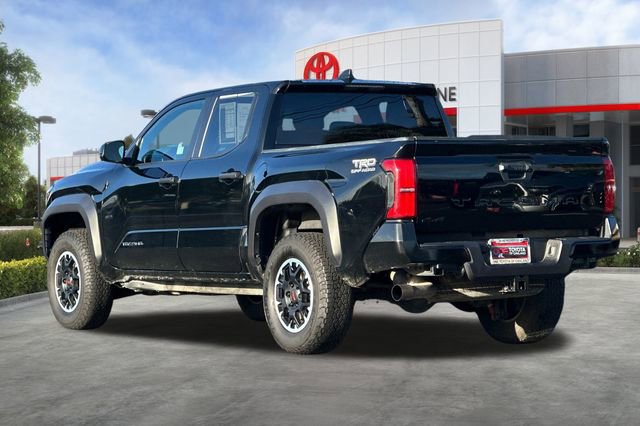 Used 2024 Toyota Tacoma TRD Off-Road image 6