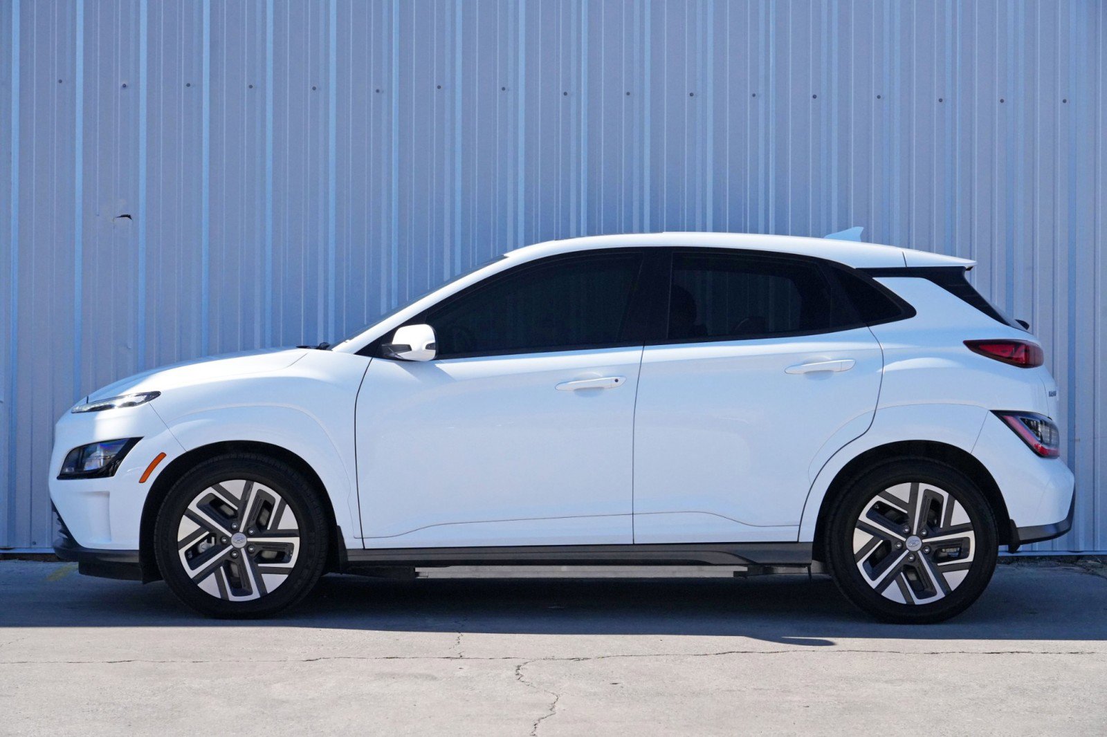 Used 2022 Hyundai Kona SEL w/ Convenience Package image 8