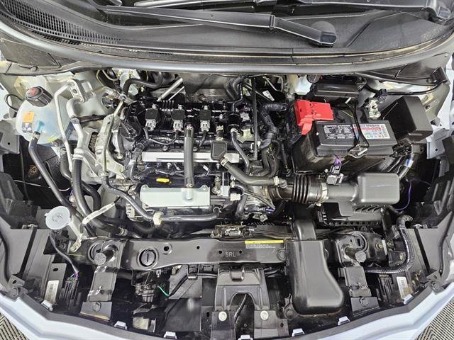 New 2025 Nissan Versa SV w/ Trunk Package image 11
