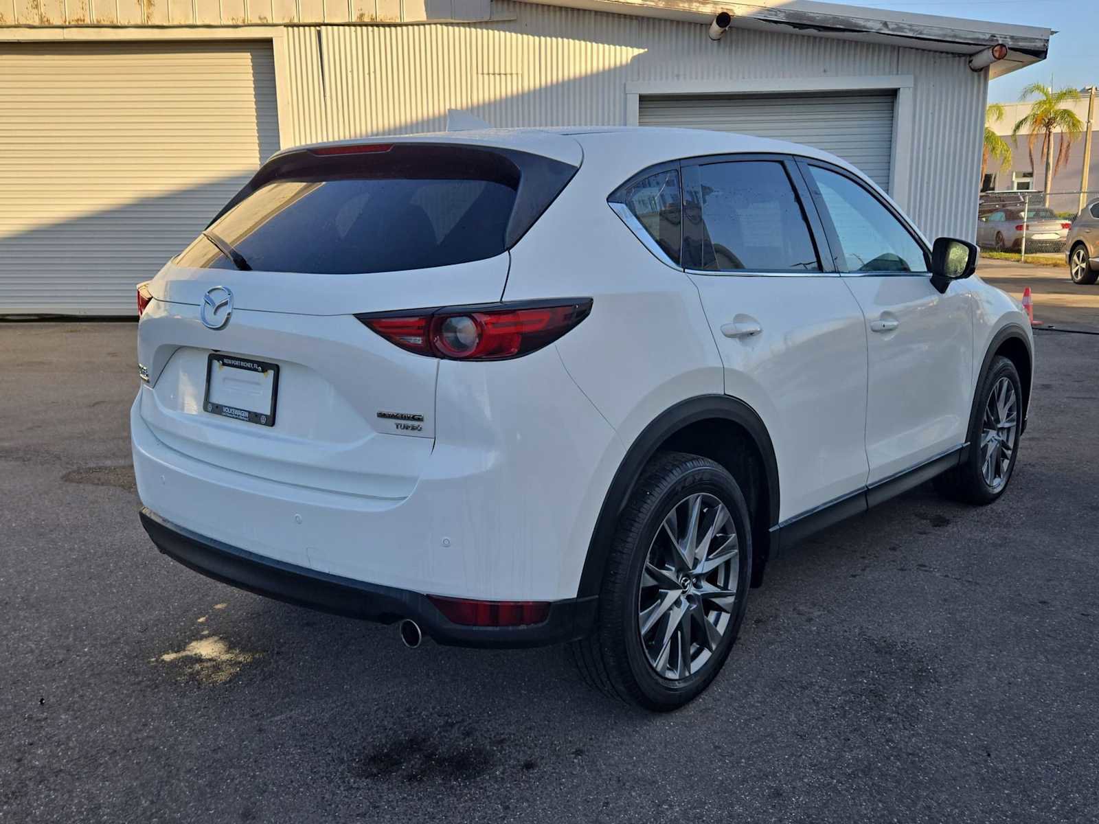 Used 2021 MAZDA CX-5 Signature image 14