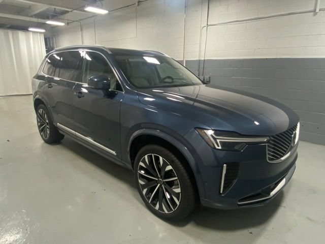 Certified 2026 Volvo XC90 B6 Ultra AWD/4WD image 4