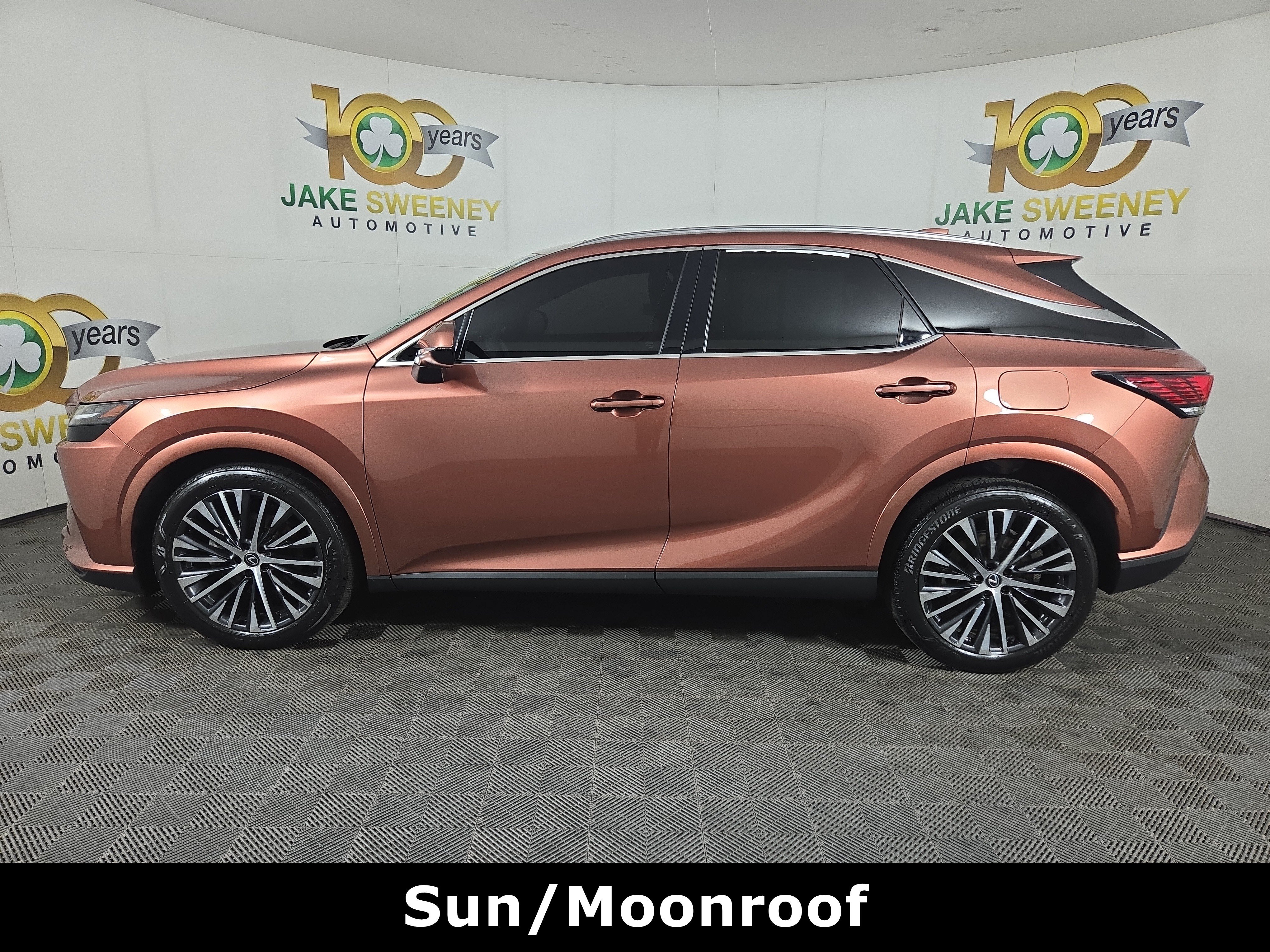 Used 2023 Lexus RX 350 Premium Plus w/ Accessory Package (Z1) AWD/4WD image 6