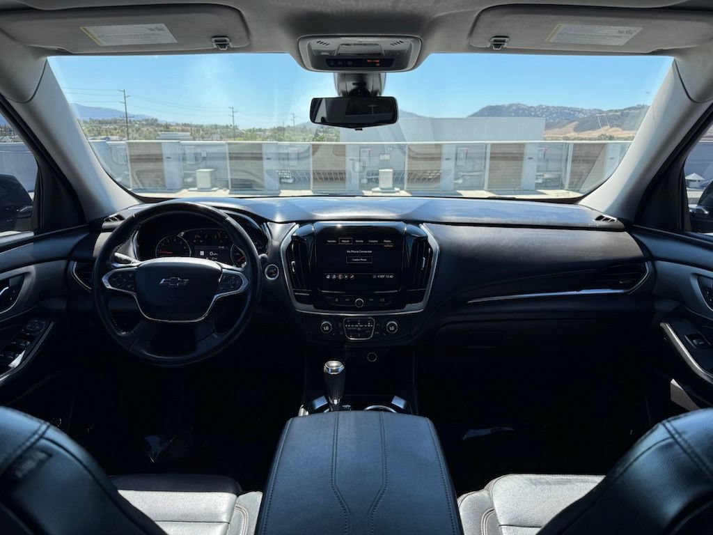 Used 2020 Chevrolet Traverse RS w/ LPO, Floor Liner Package FWD image 12