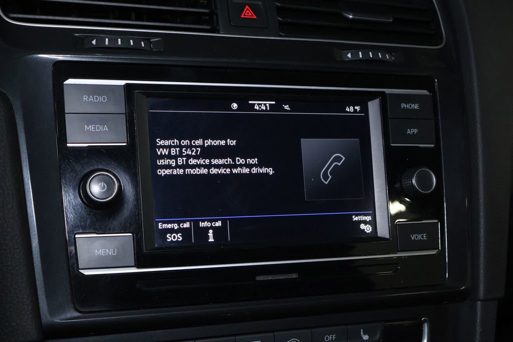 Used 2021 Volkswagen Golf 4-Door image 29