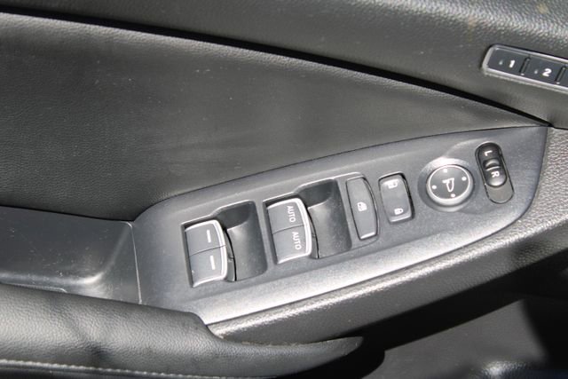 Used 2019 Honda Accord EX-L image 10