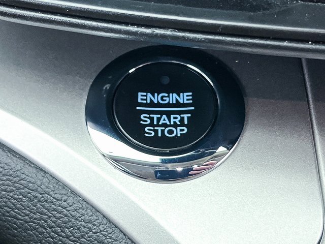 Used 2021 Ford Explorer XLT image 25