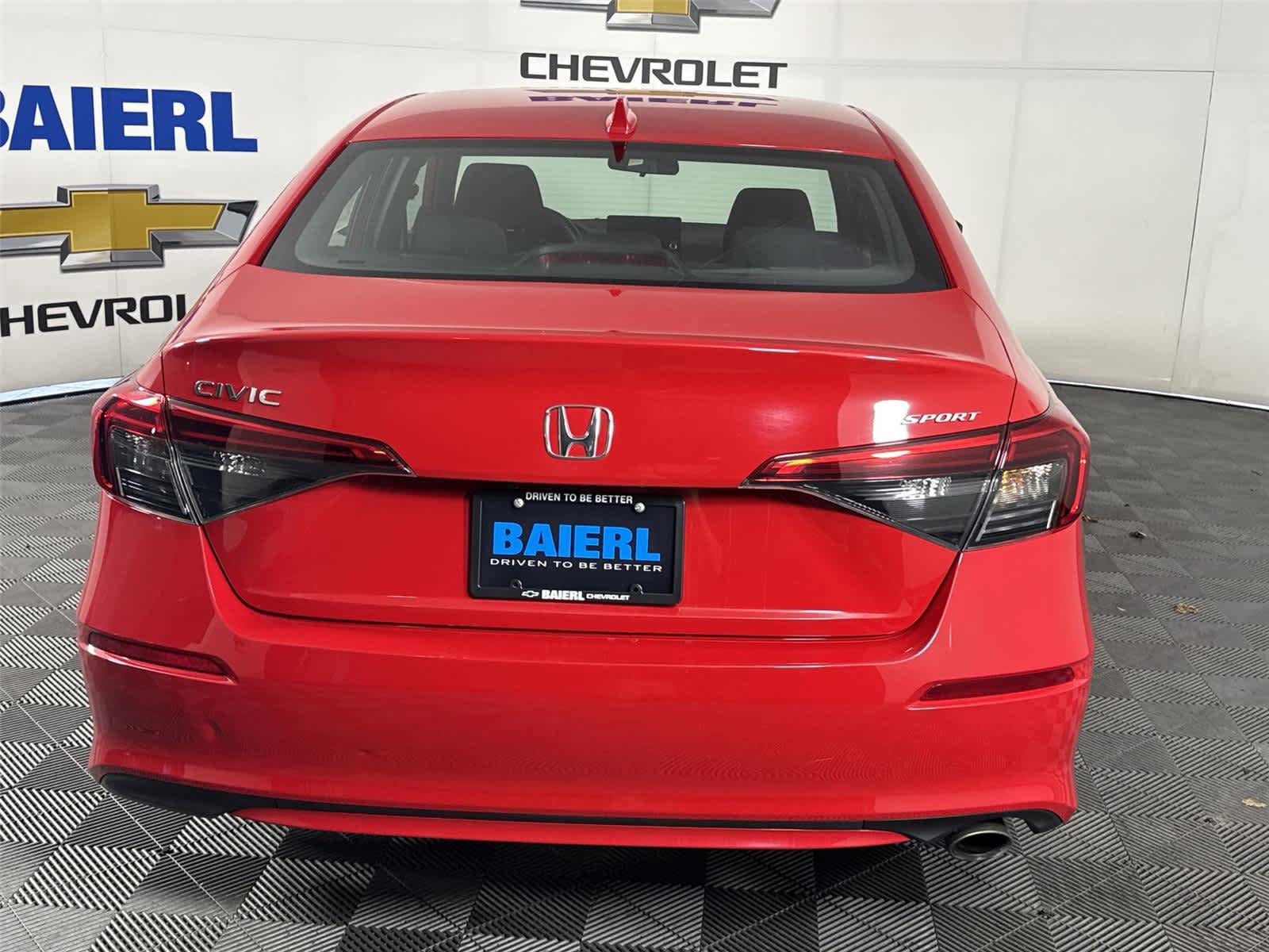 Used 2023 Honda Civic Sport image 4