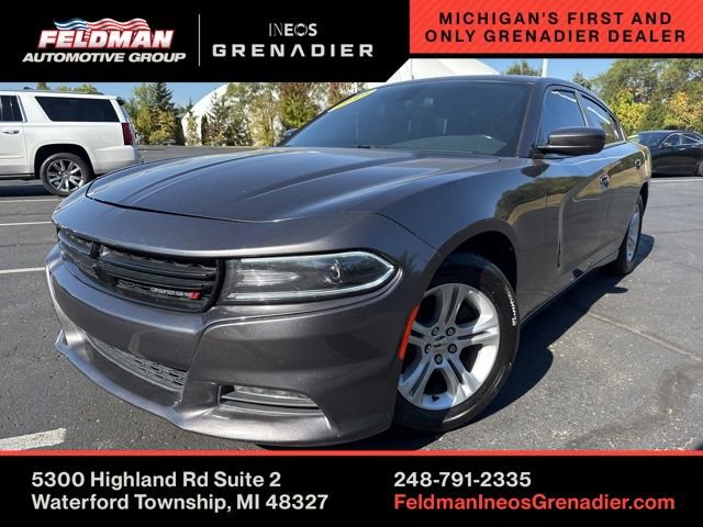 Used 2019 Dodge Charger SXT w/ Leather Interior Group