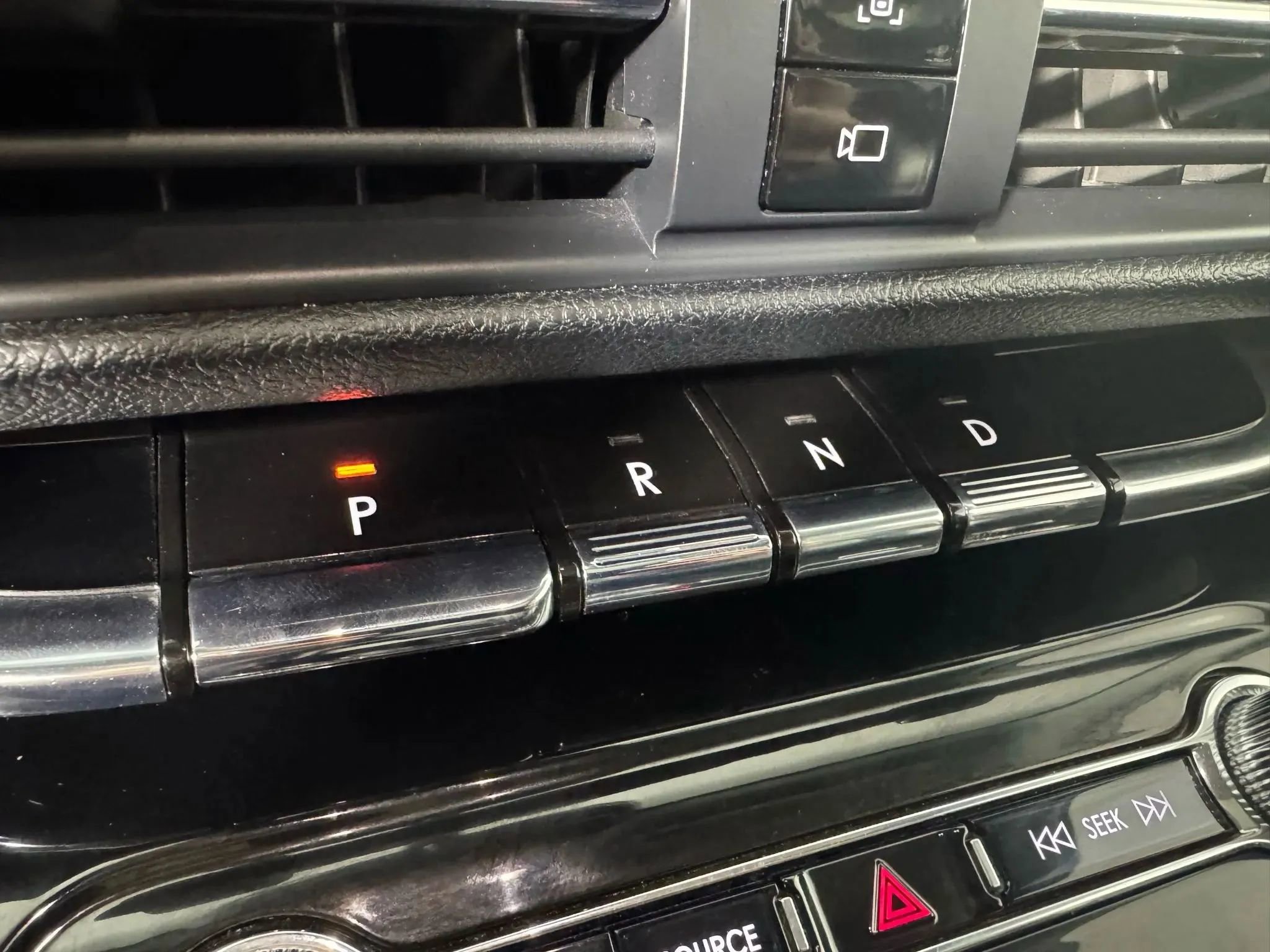 Used 2020 Lincoln Corsair AWD image 21