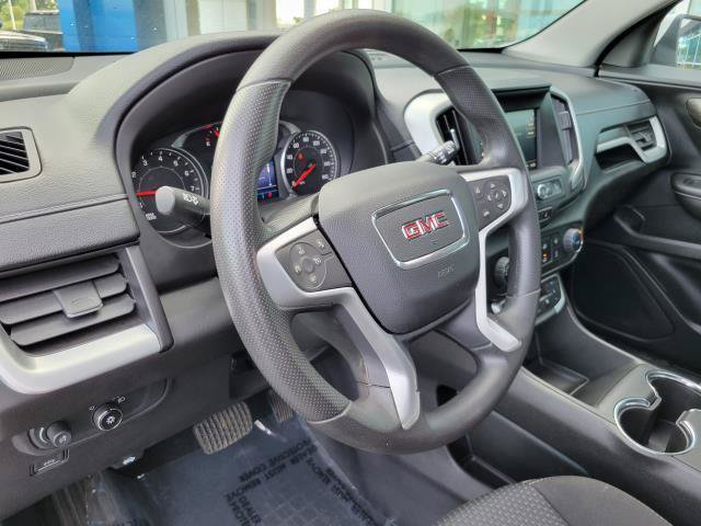 Used 2022 GMC Terrain SLE w/ LPO, Floor Liner Package FWD image 12