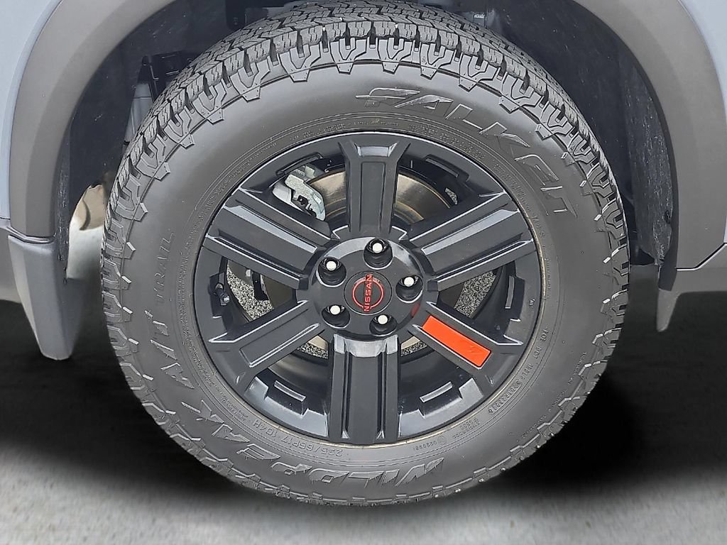Used 2025 Nissan Rogue SV w/ Rock Creek Premium Package AWD/4WD image 8