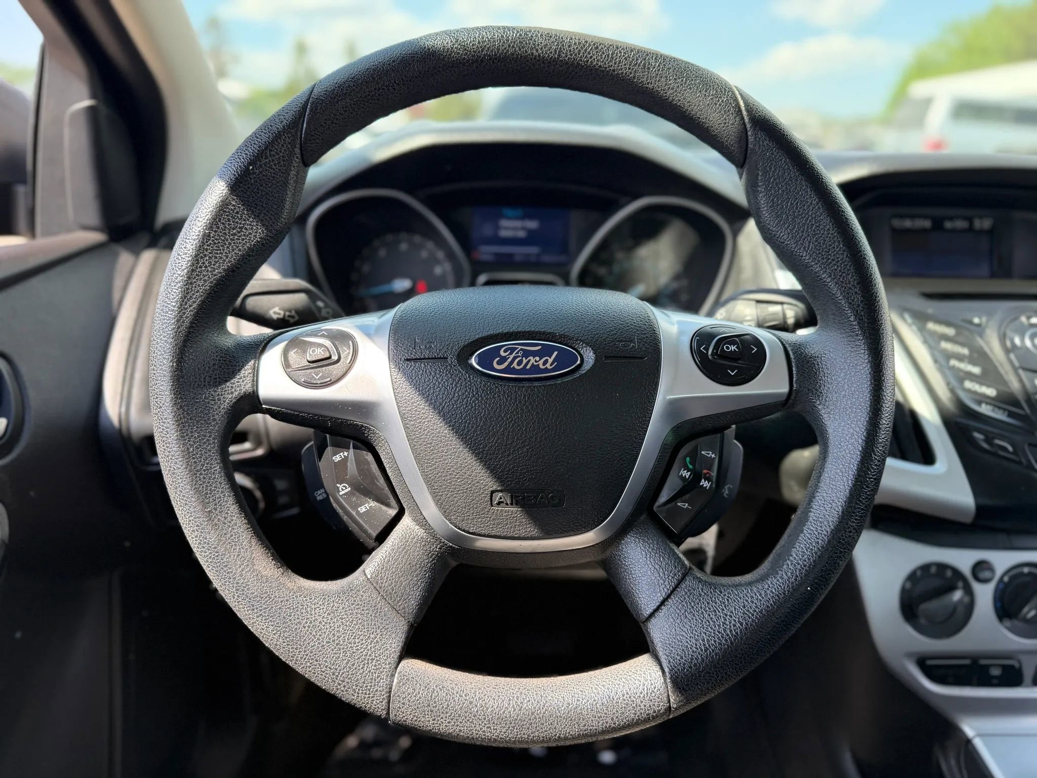 Used 2013 Ford Focus SE image 24