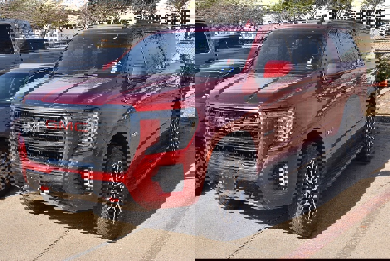 Used 2024 GMC Yukon XL AT4 w/ Technology Package image 1