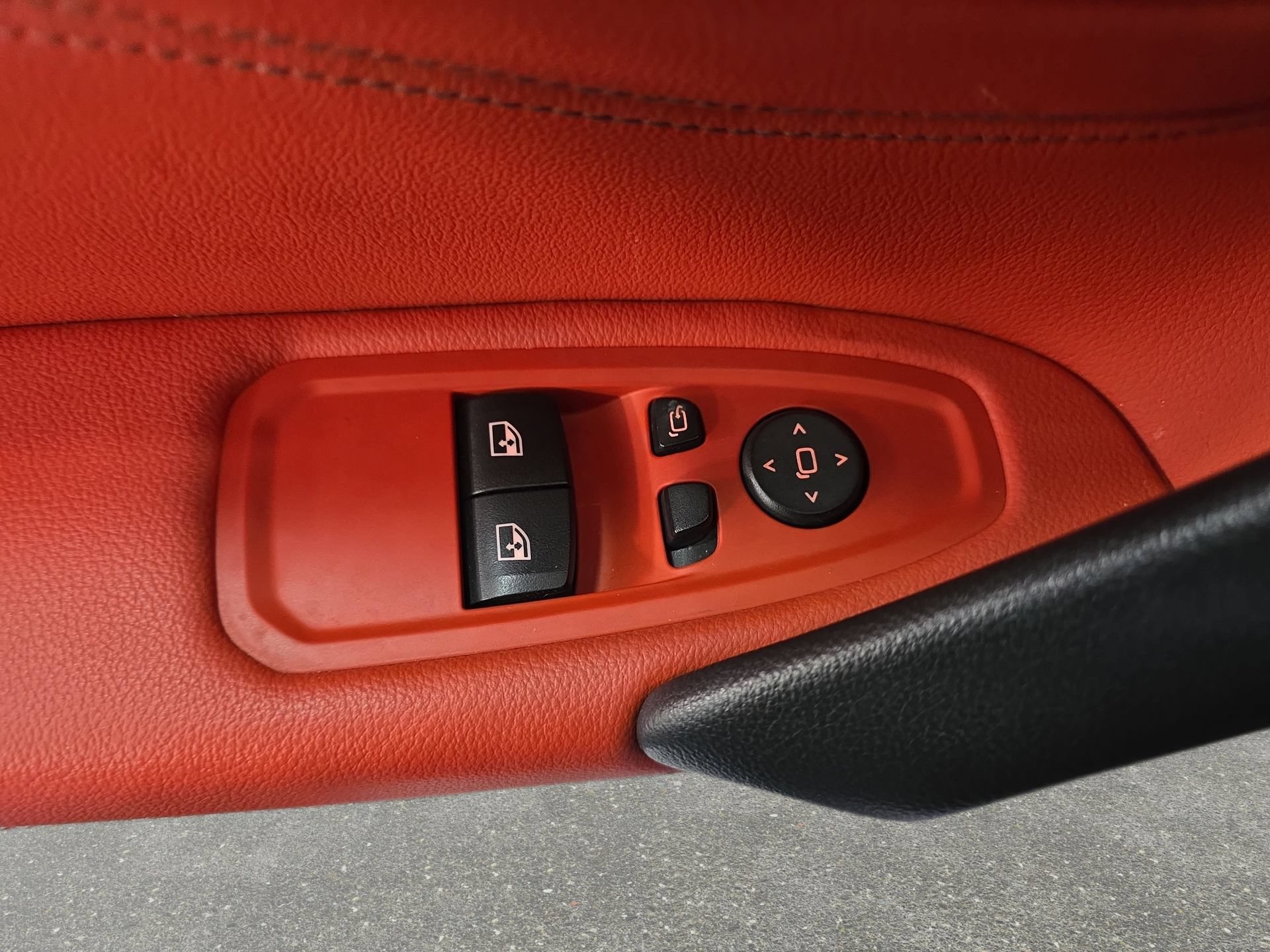 Used 2020 BMW Z4 M40i w/ Premium Package RWD image 26