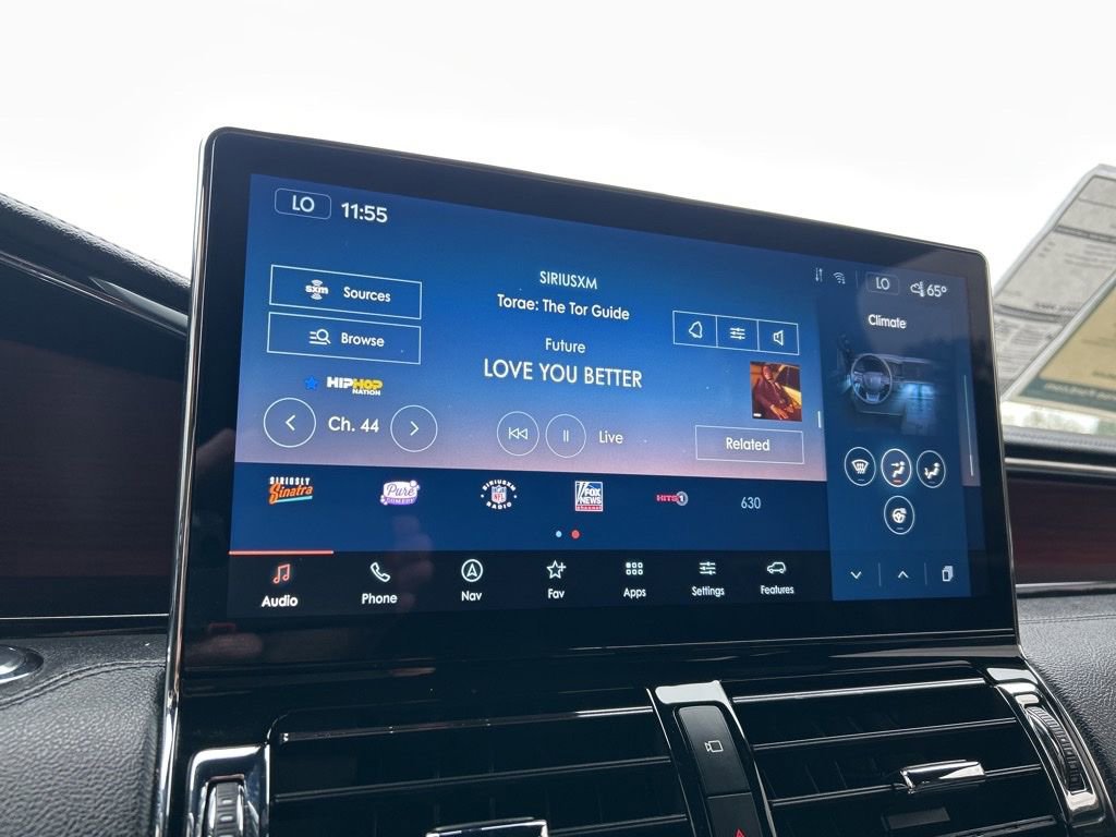 Used 2024 Lincoln Navigator L Premiere image 31