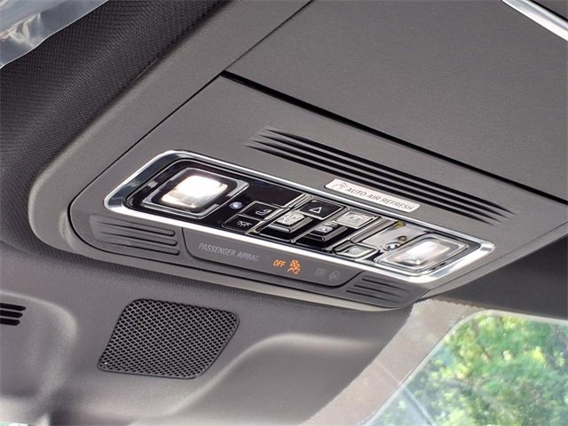 New 2025 Lincoln Navigator L Reserve w/ Jet Appearance Package image 23