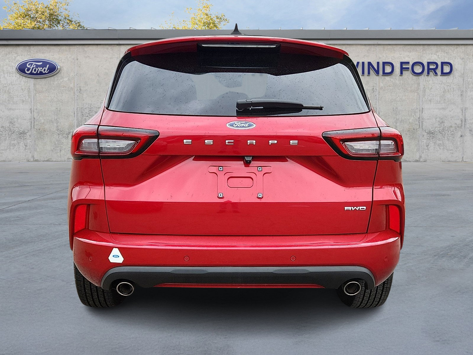 Used 2023 Ford Escape ST-Line Elite w/ Premium Technology Package AWD/4WD image 5