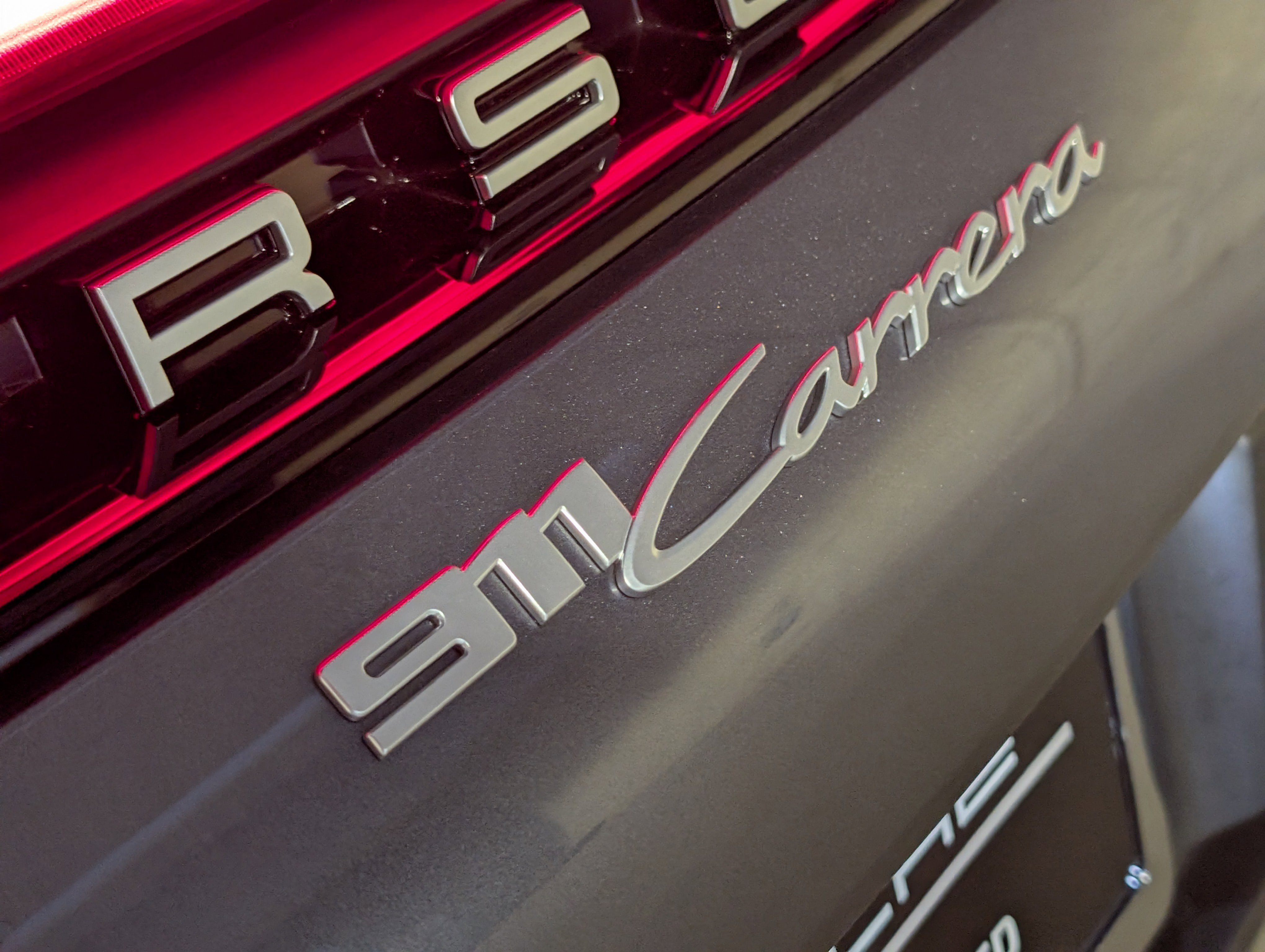 Certified 2025 Porsche 911 Carrera image 15