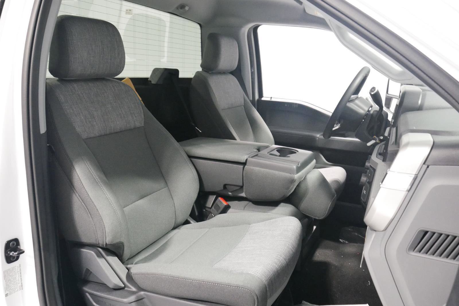 New 2024 Ford F550 4x4 Regular Cab Super Duty w/ XLT Value Package image 22