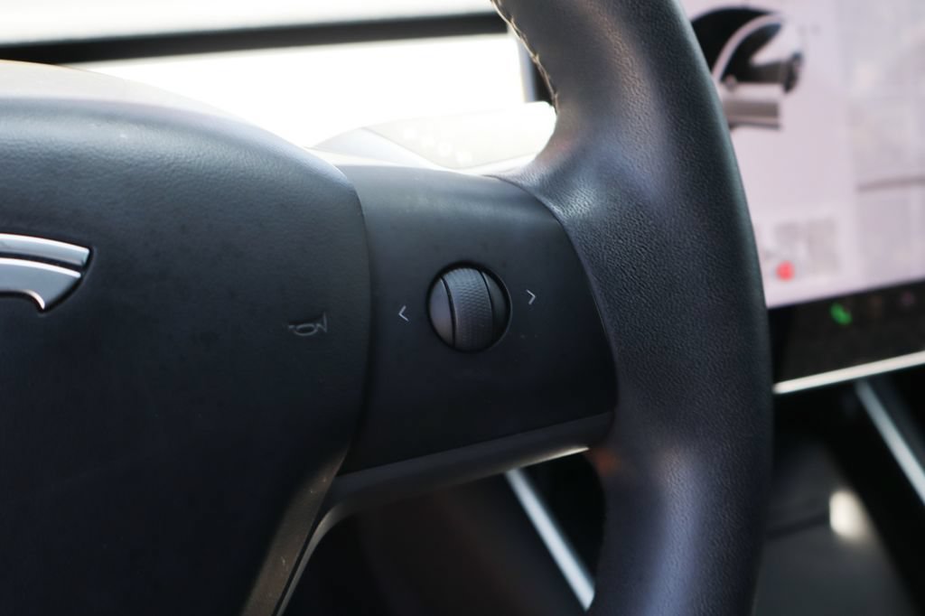 Used 2020 Tesla Model 3 Long Range AWD/4WD image 21