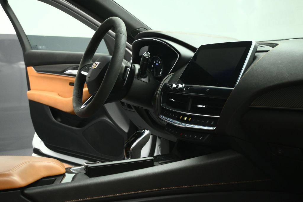 Used 2020 Cadillac CT5 V w/ Platinum Package AWD/4WD image 56