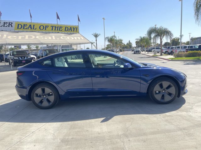 Used 2023 Tesla Model 3 Standard Range RWD image 9