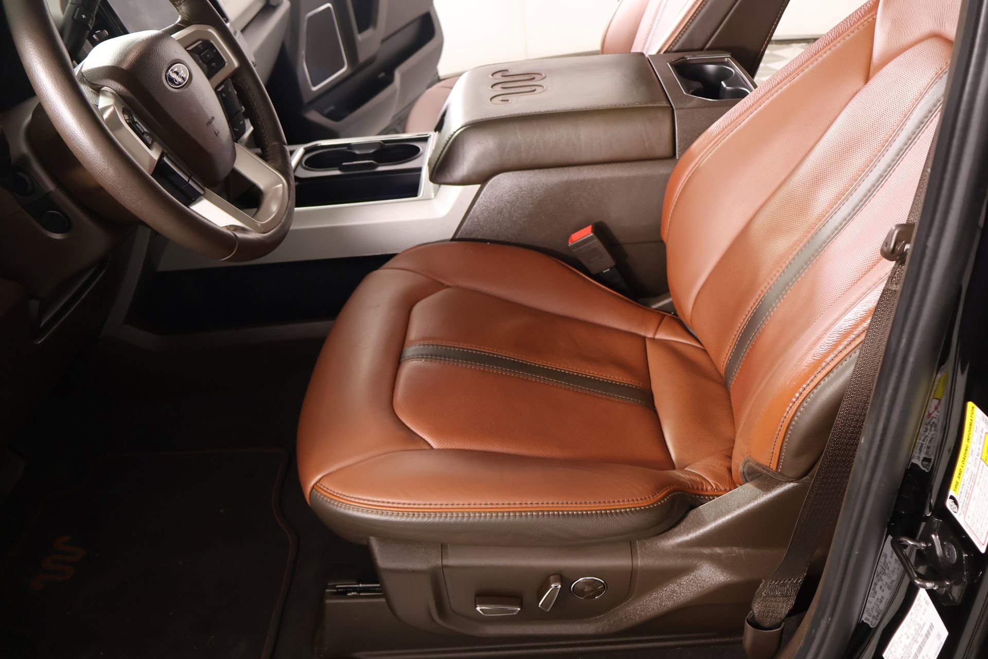 Used 2022 Ford F350 King Ranch w/ King Ranch Ultimate Package image 12