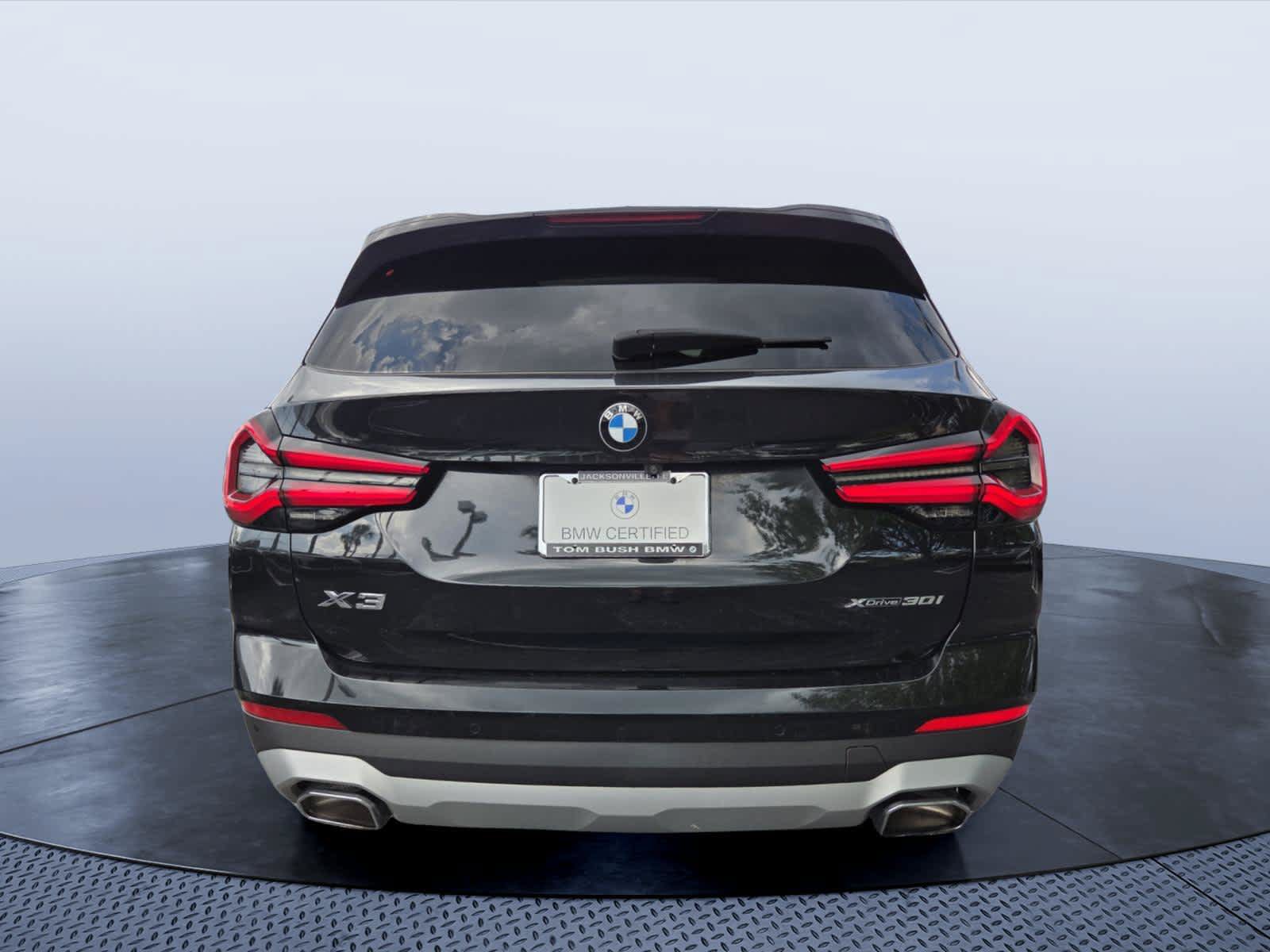 Used 2023 BMW X3 xDrive30i w/ Premium Package w/ZPA AWD/4WD image 5