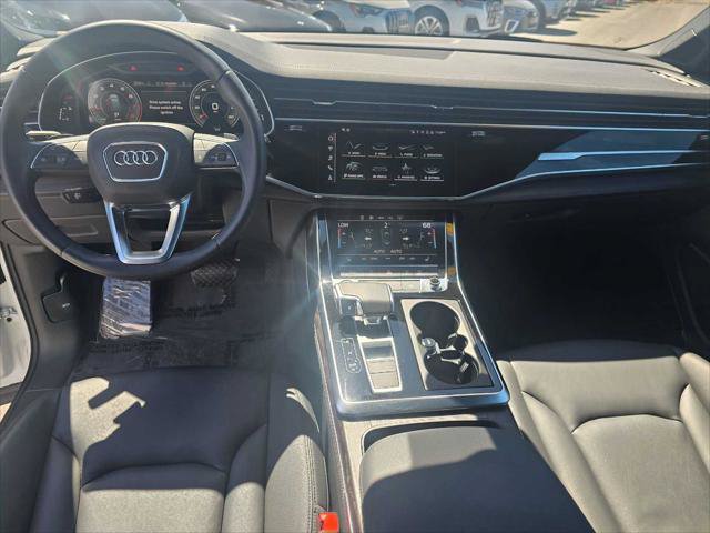 Used 2023 Audi Q7 2.0T Premium Plus w/ Premium Plus Package AWD/4WD image 22