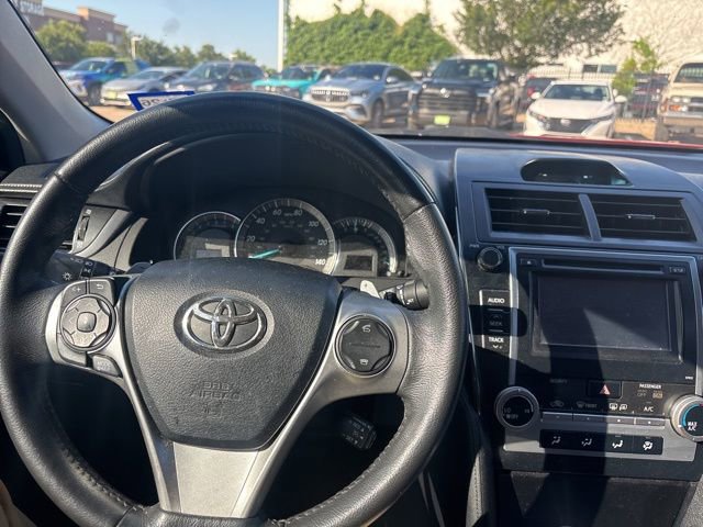 Used 2012 Toyota Camry SE FWD image 10
