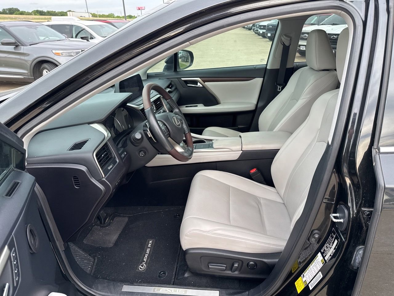 Used 2020 Lexus RX 350 FWD w/ Premium Package image 19