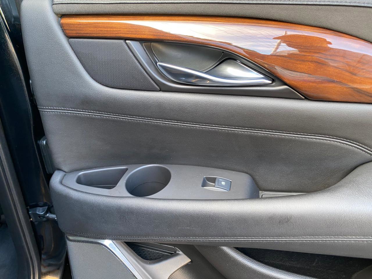 Used 2016 Cadillac Escalade 4WD image 47