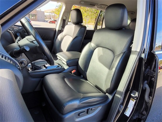 Used 2023 Nissan Armada SV image 9