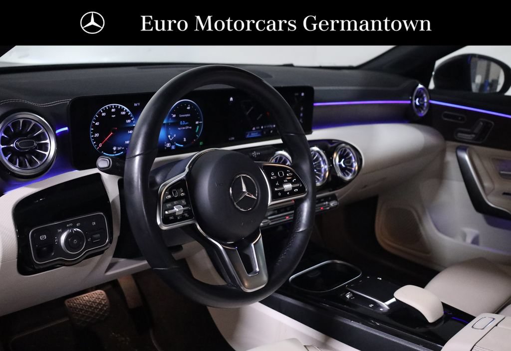 Used 2023 Mercedes-Benz CLA 250 4MATIC image 43