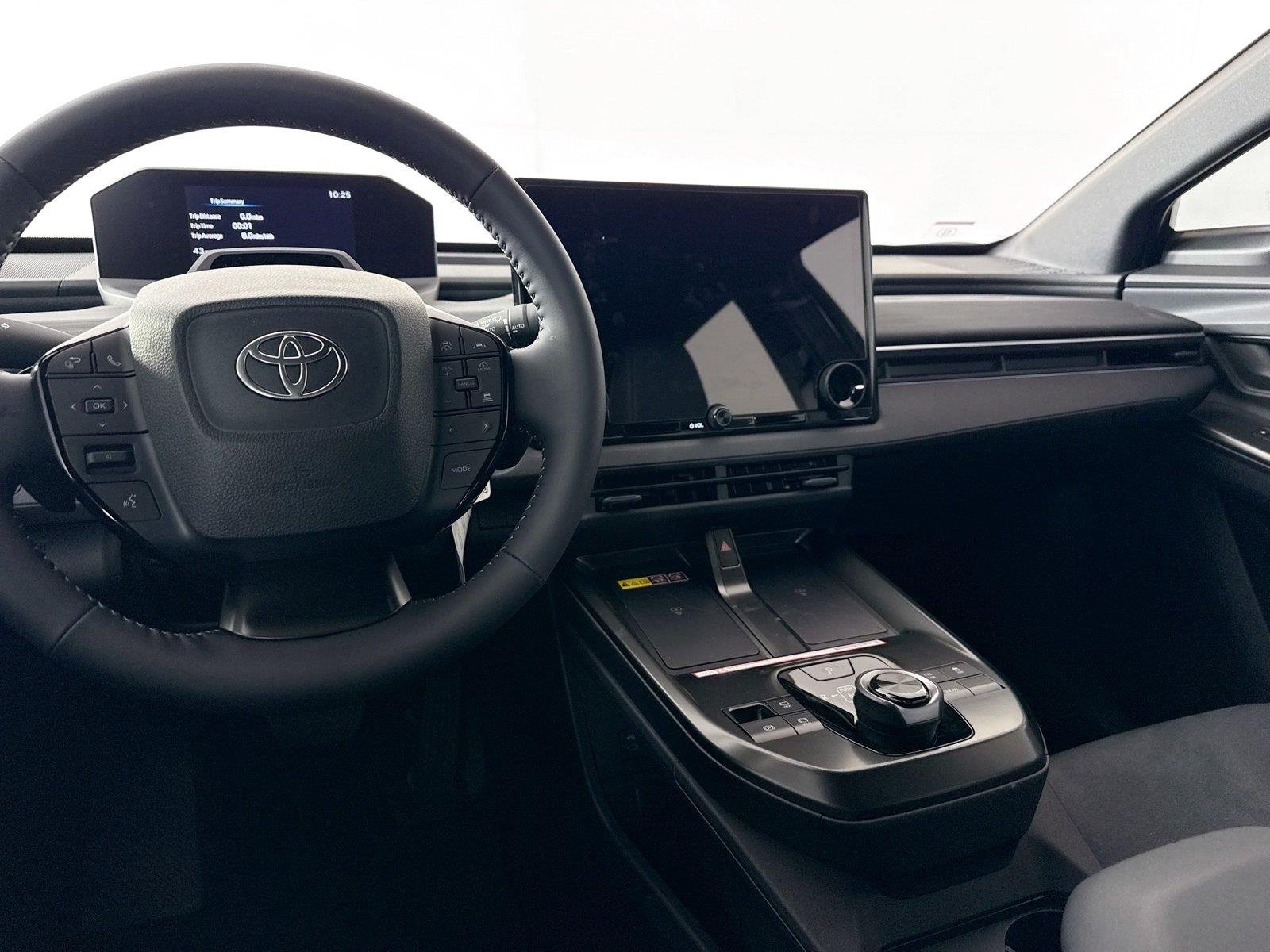New 2026 Toyota C-HR AWD/4WD image 32
