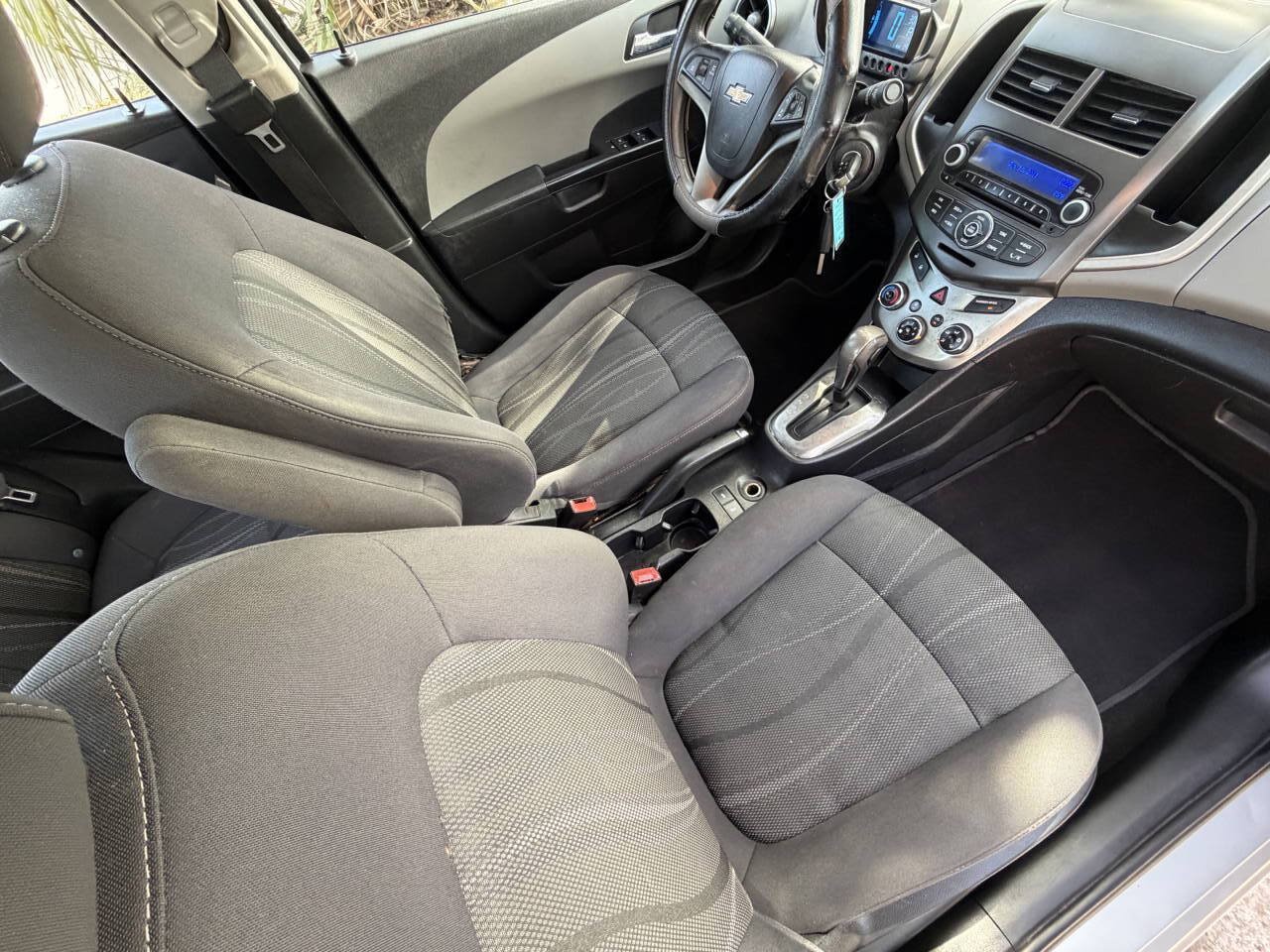 Used 2014 Chevrolet Sonic LT FWD image 13