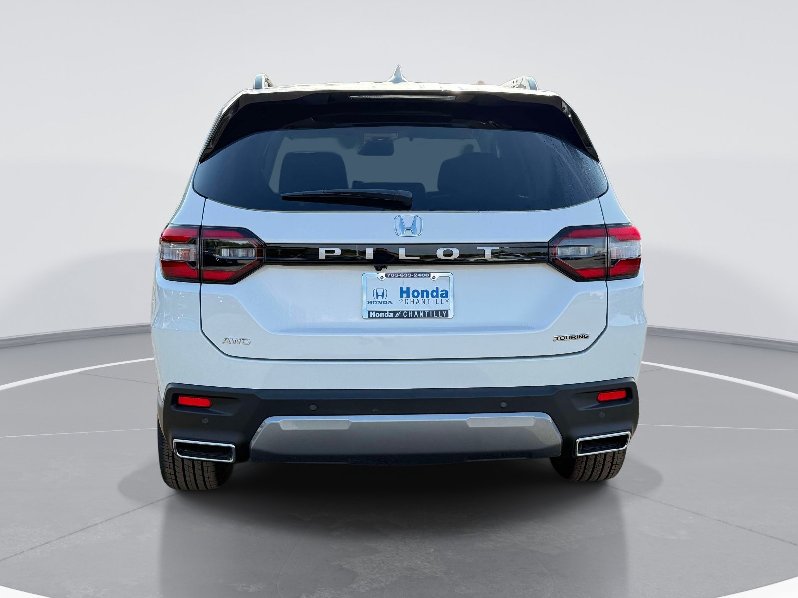 New 2026 Honda Pilot Touring image 3
