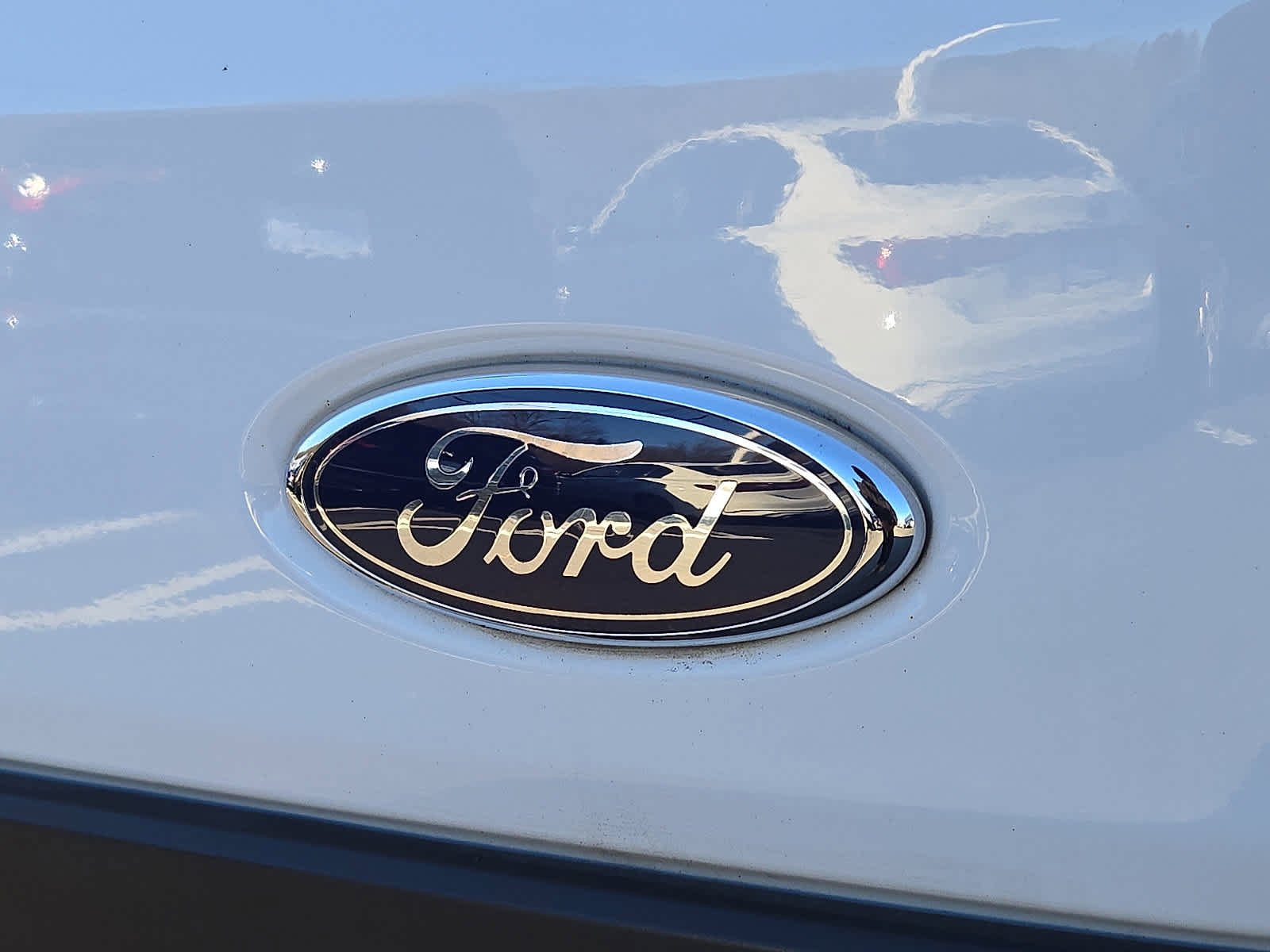 Used 2023 Ford Transit 250 Low Roof w/ Exterior Upgrade Package image 30