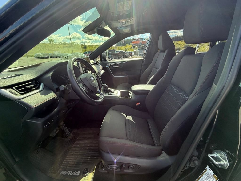 Used 2023 Toyota RAV4 SE w/ Weather & Moonroof Package AWD/4WD image 10