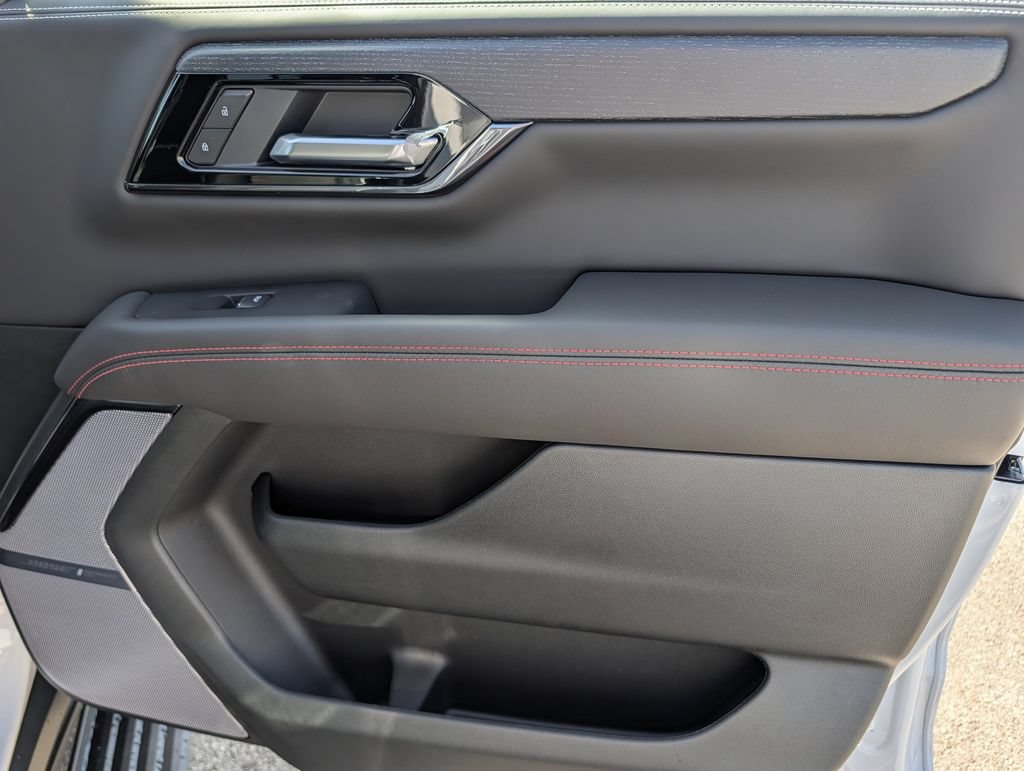 New 2026 GMC Yukon XL AT4 Ultimate w/ LPO, Floor Liner Package AWD/4WD image 37