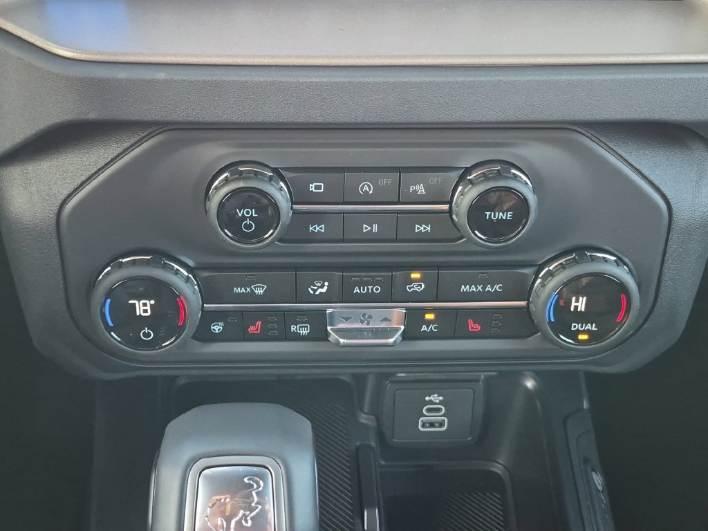 New 2026 Ford Bronco Outer Banks AWD/4WD image 23