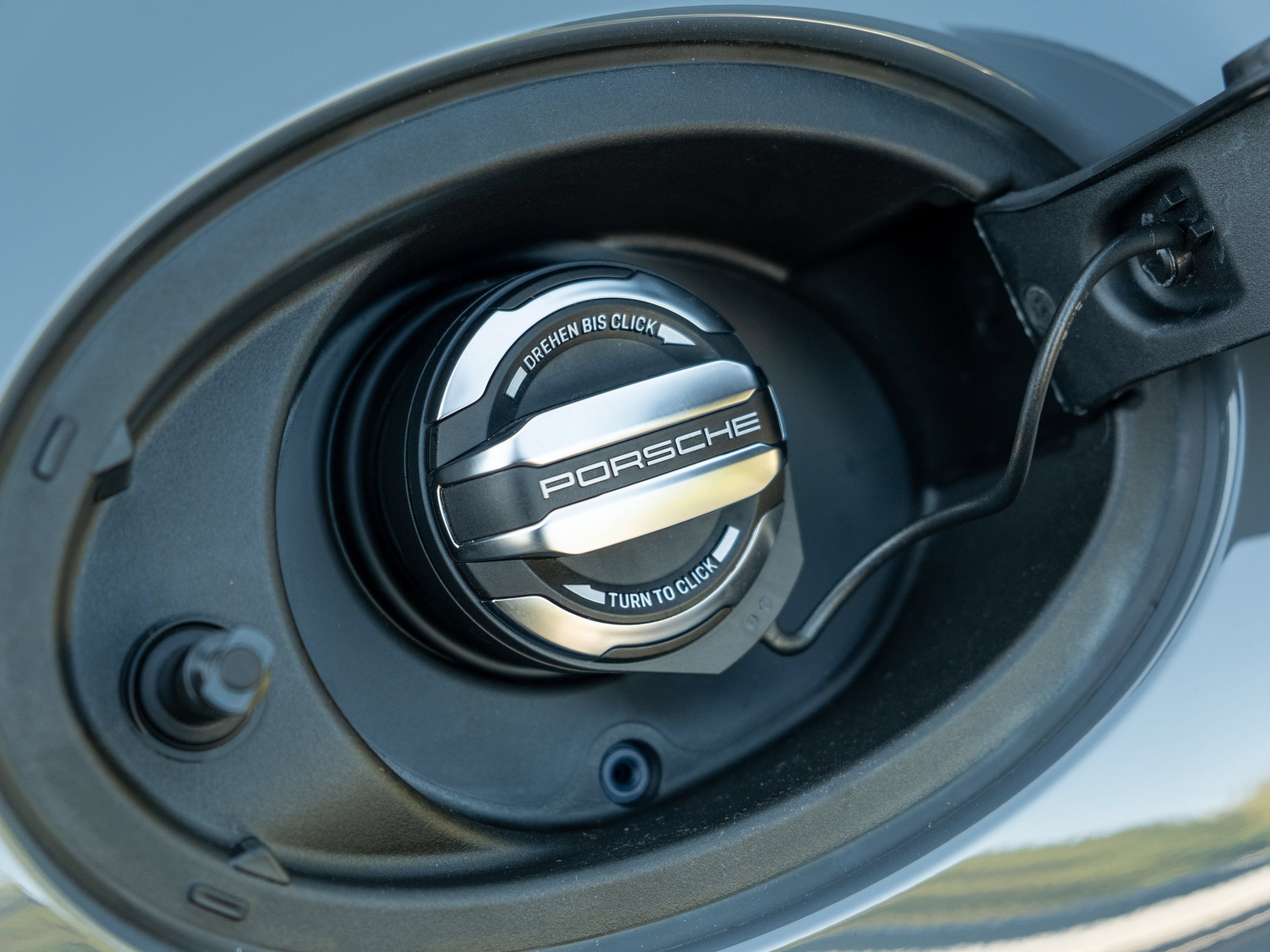 New 2026 Porsche 911 Carrera 4 GTS AWD/4WD image 17