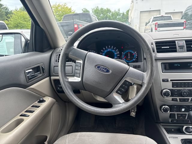 Used 2011 Ford Fusion SE w/ 201A Rapid Spec Order Code FWD image 13