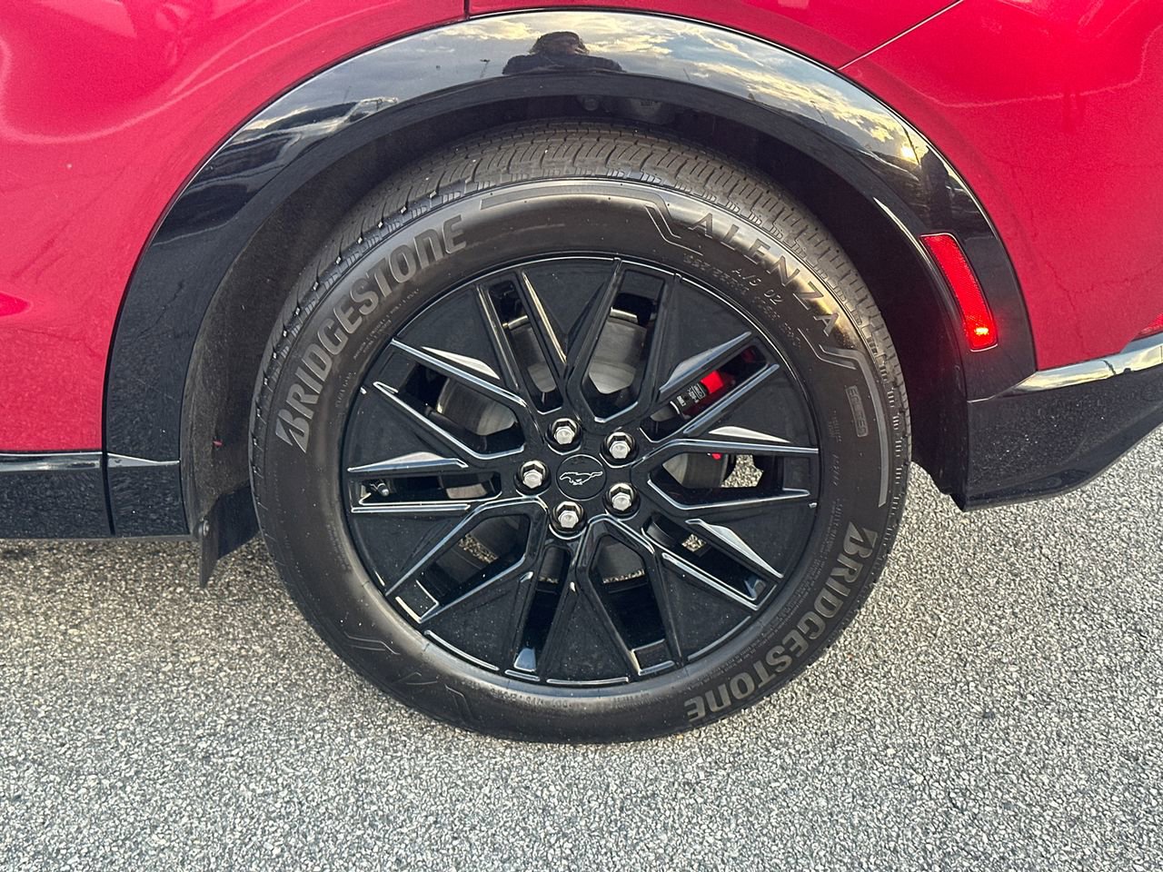 Certified 2025 Ford Mustang Mach-E Premium w/ Sport Appearance Package AWD/4WD image 23