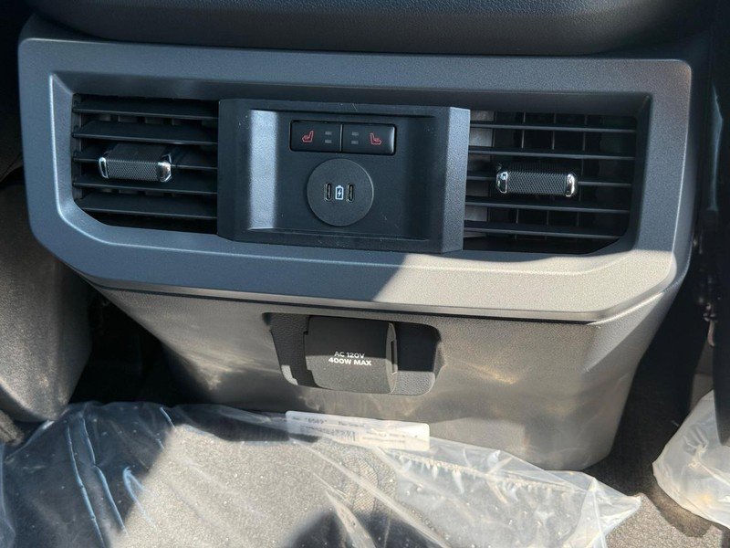 New 2025 Ford F250 Lariat w/ Lariat Ultimate Package image 7