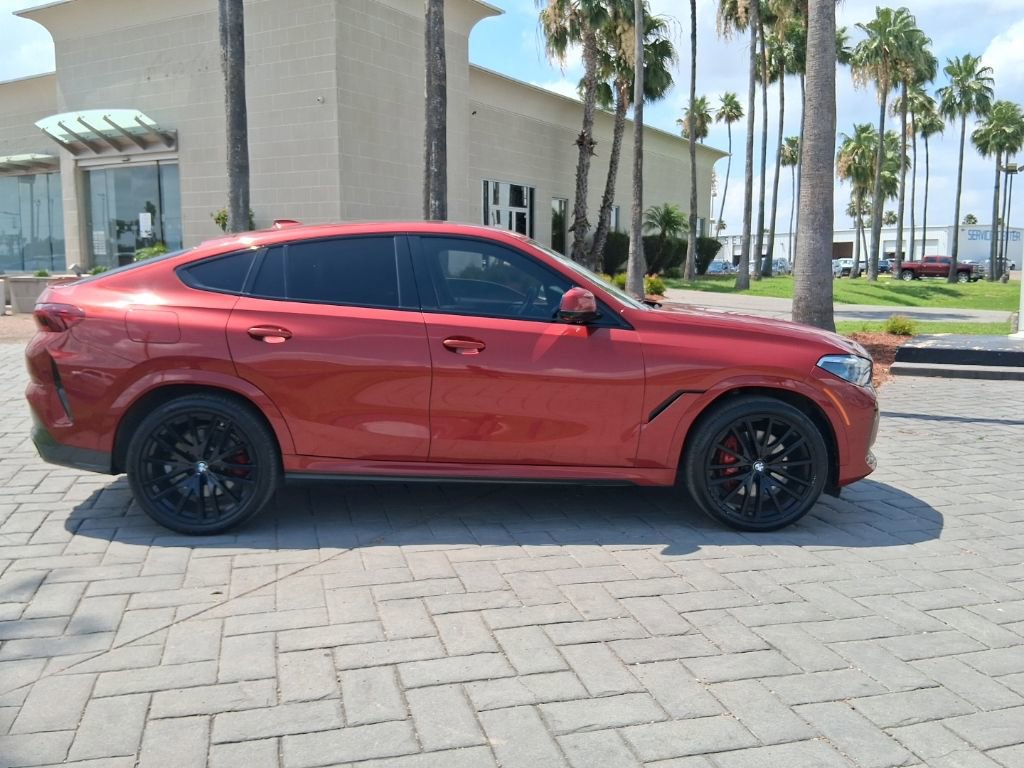 Used 2021 BMW X6 sDrive40i w/ M Sport Package RWD image 4