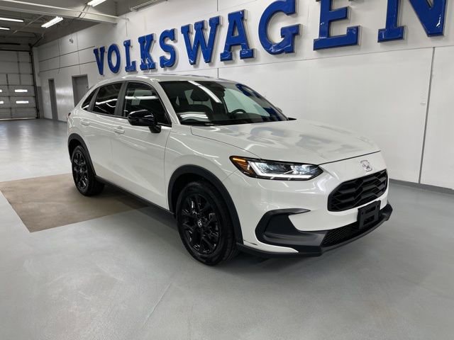 Used 2024 Honda HR-V Sport image 5